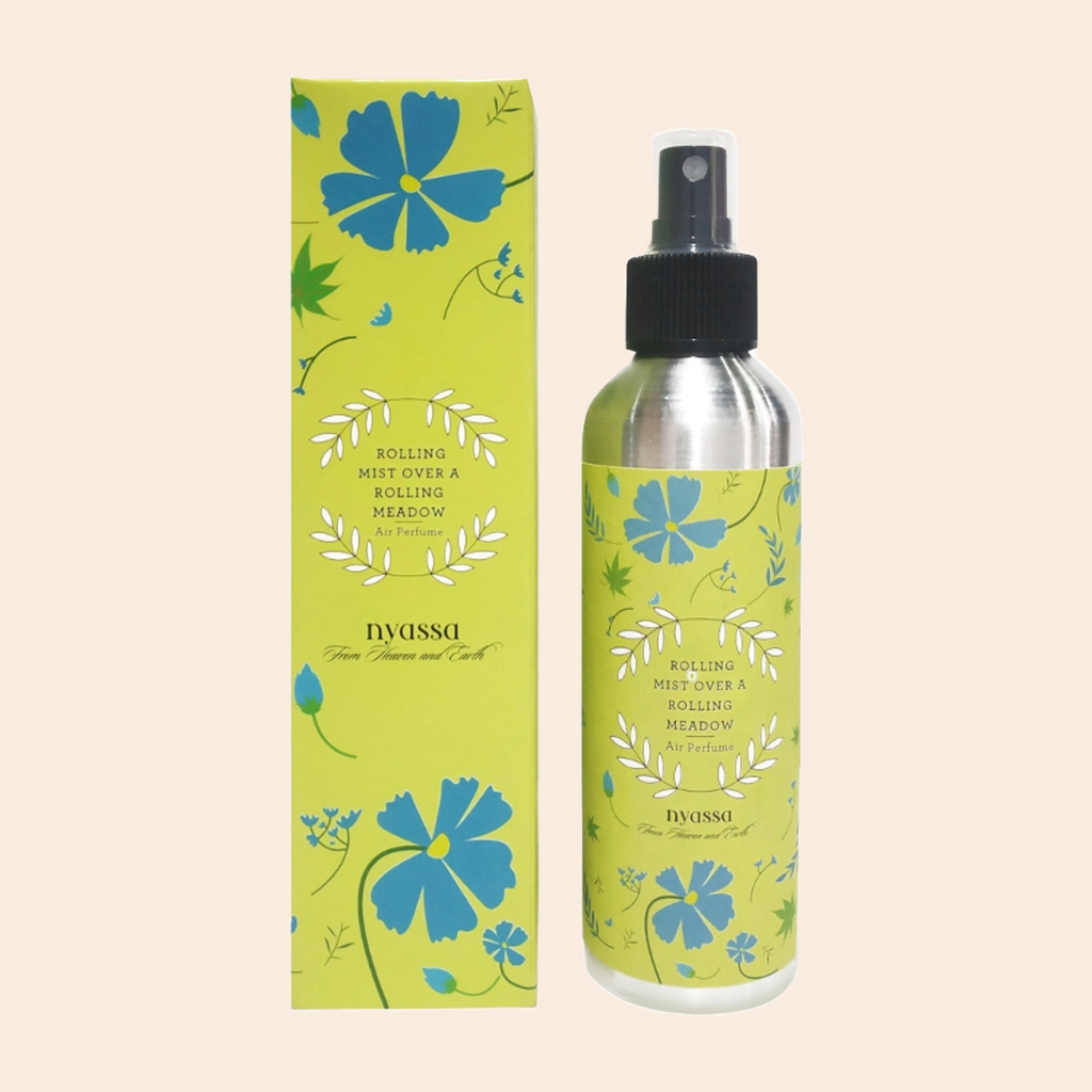 Rolling Mist Over A Rolling Meadow Air Perfume 180ml