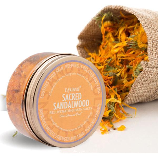 Sacred Sandalwood Bath Salt 220 GM - Nyassa