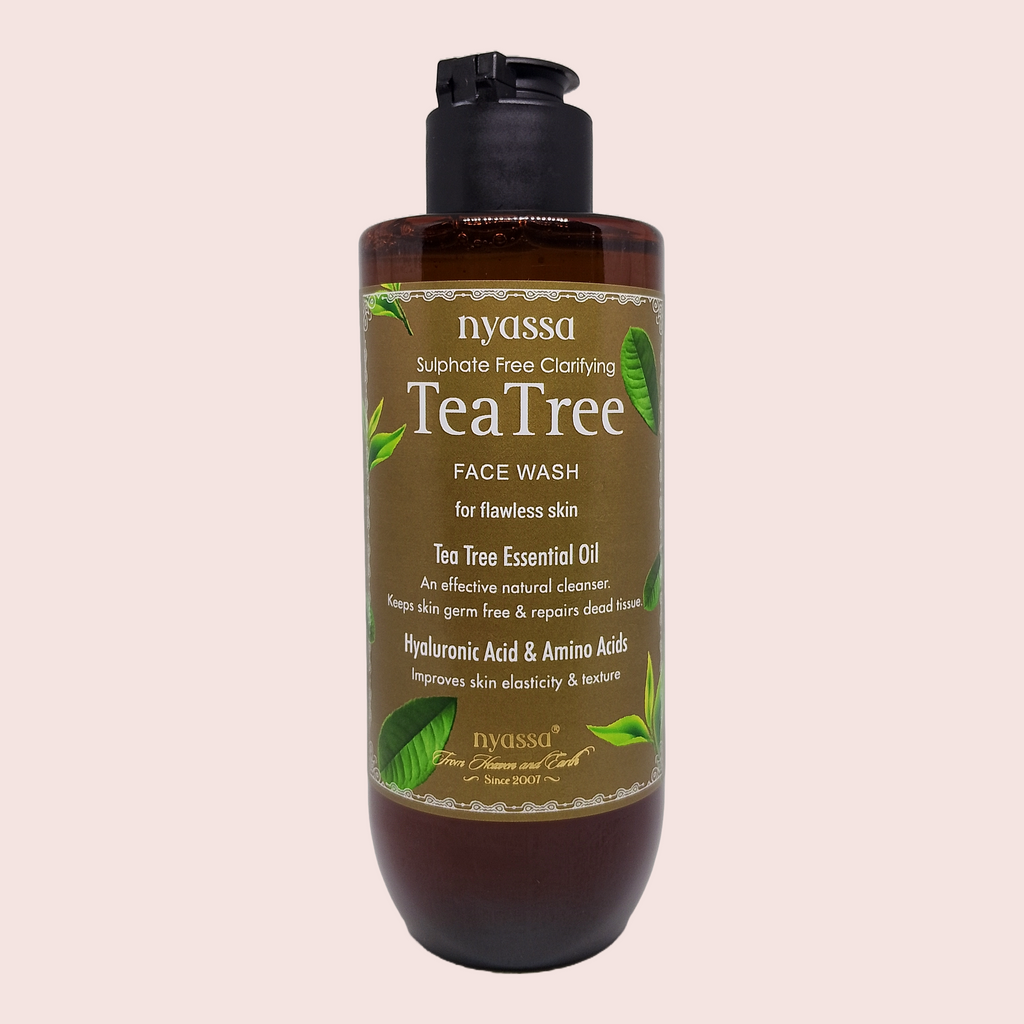 Sulphate Free Clarifying Tea Tree Face Wash for flawless skin 210ml
