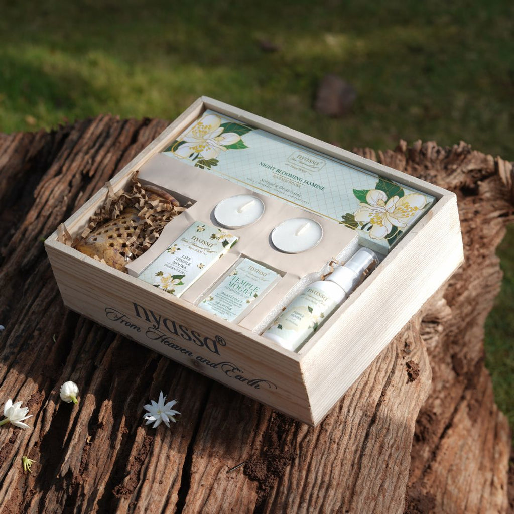 Temple Mogra Luxury Festive Collection Gift set