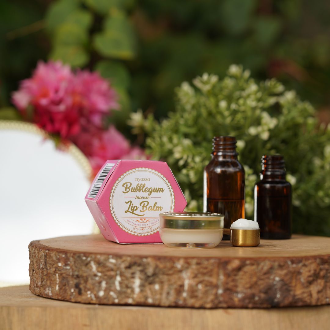 Bubblegum Intense lip balm with organic oil and vitamin E - 06 gm