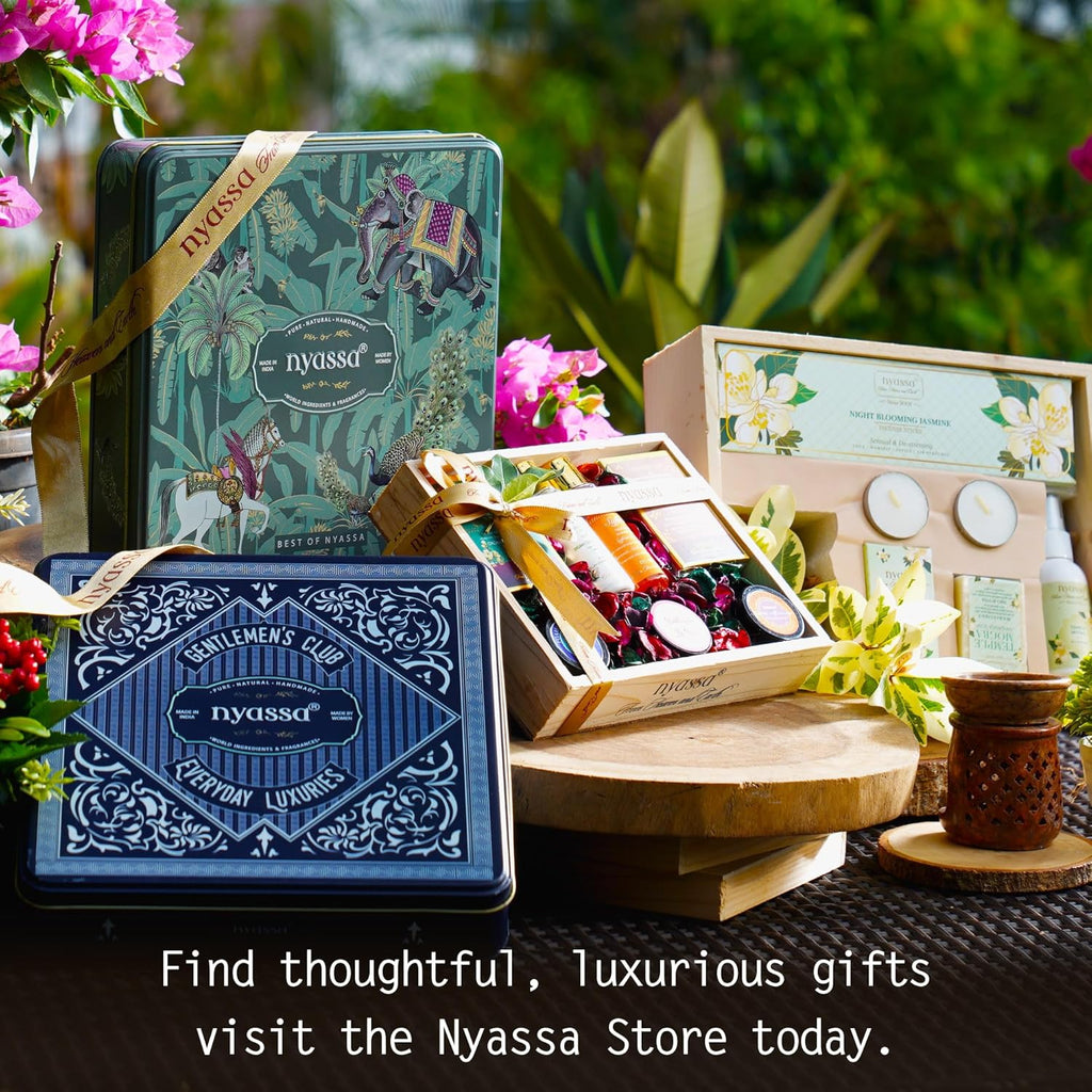 Nyassa Luxury Bath & Body Wooden Gift Set (7 Pcs) for Men & Women